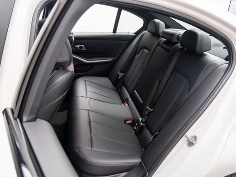 New 2026 BMW 330i xDrive Sedan w/ M Sport Package image 17