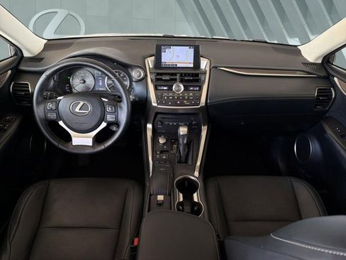 Used 2015 Lexus NX 200t FWD w/ Luxury Package image 10