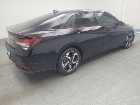 Used 2023 Hyundai Elantra SEL w/ Convenience Package FWD image 10