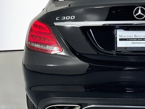 Used 2018 Mercedes-Benz C 300 Sedan image 15