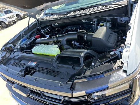 New 2026 Ford Expedition Platinum w/ Stealth Appearance Package AWD/4WD image 45