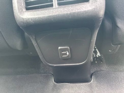 Used 2024 Chevrolet Equinox LT AWD/4WD image 33