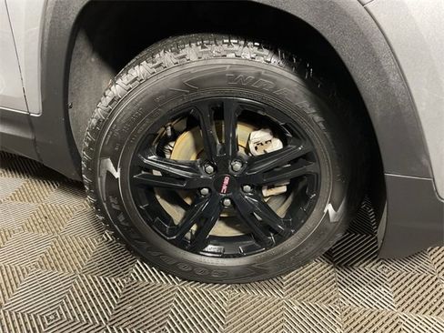 Used 2023 GMC Terrain AT4 image 36