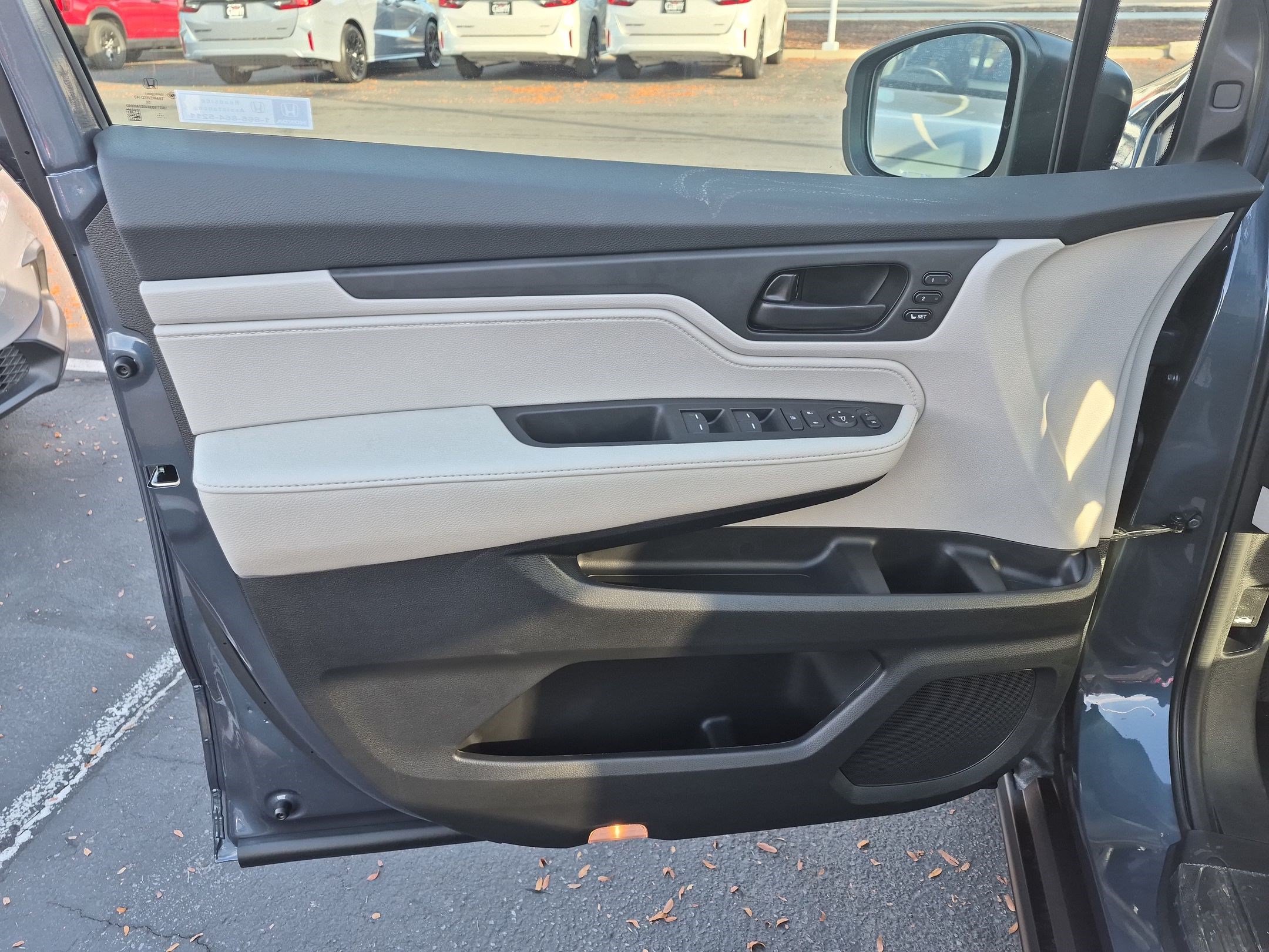 New 2027 Honda Odyssey EX-L image 12
