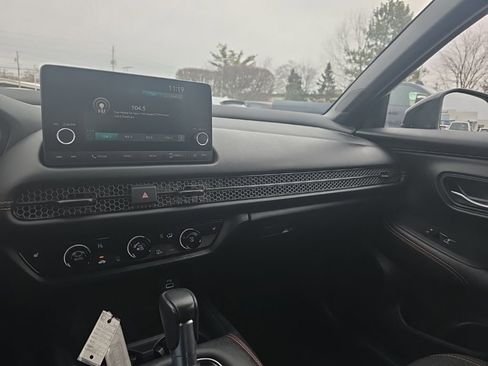 Certified 2024 Honda HR-V Sport image 20