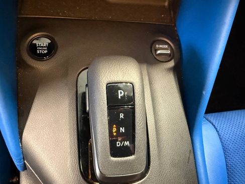 Used 2023 Nissan Z w/ Floor Mat Package (L93) RWD image 19
