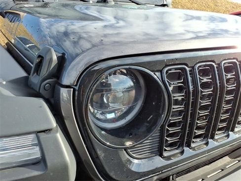 Used 2025 Jeep Wrangler Unlimited Sport S 4xe image 3