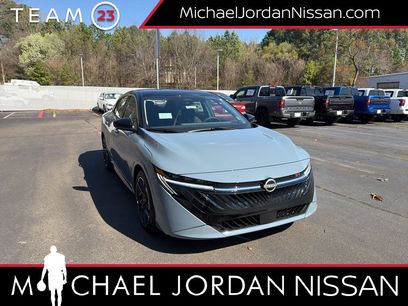 New 2026 Nissan Sentra SR w/ Floor Mat Package