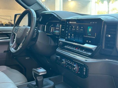 Used 2024 Chevrolet Silverado 1500 RST w/ Convenience Package II RWD image 28