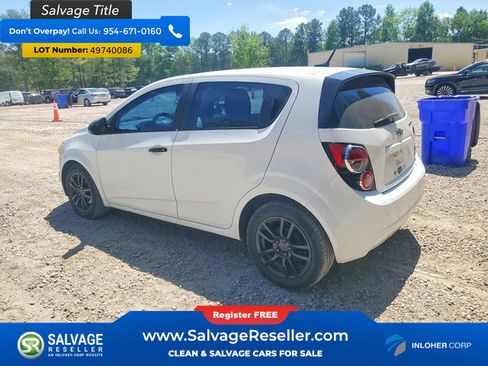 Used 2012 Chevrolet Sonic LT FWD image 3