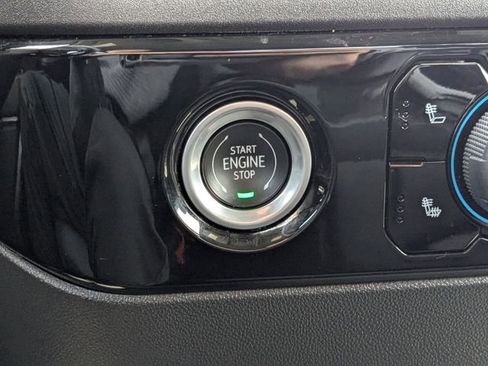 Used 2023 Chevrolet Silverado 1500 LT image 29