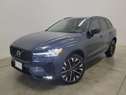 New 2026 Volvo XC60 B5 Ultra w/ Protection Package Premier AWD/4WD image 33