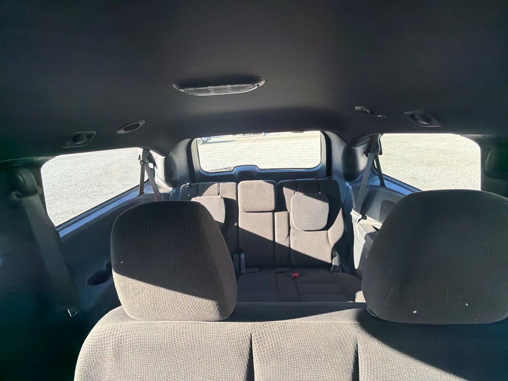 Used 2018 Dodge Grand Caravan SE FWD image 21