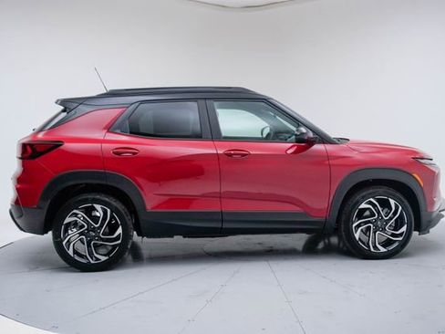 New 2026 Chevrolet TrailBlazer RS w/ Convenience Package FWD image 9