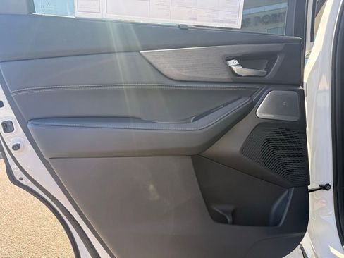 New 2026 Acura MDX SH-AWD w/ Advance Package image 13