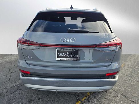 Used 2025 Audi Q4 e-tron Premium Plus w/ Premium Plus image 4