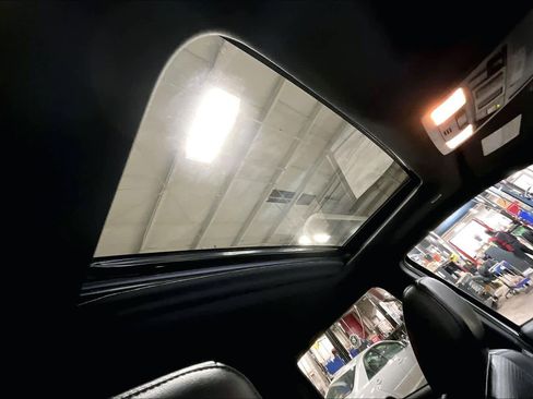 Used 2023 Toyota Tacoma TRD Off-Road image 13