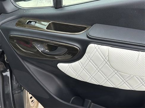 Used 2022 Mercedes-Benz Sprinter 3500 image 17