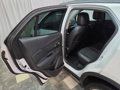 Used 2017 Buick Encore Preferred image 11