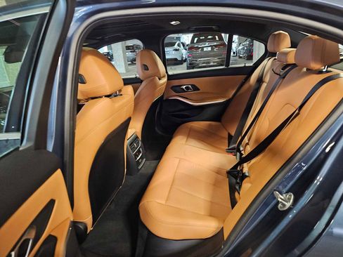 Used 2025 BMW 330i xDrive Sedan w/ M Sport Package image 34