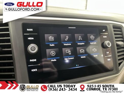 Used 2021 Volkswagen Atlas SE w/ Panoramic Sunroof Package AWD/4WD image 26