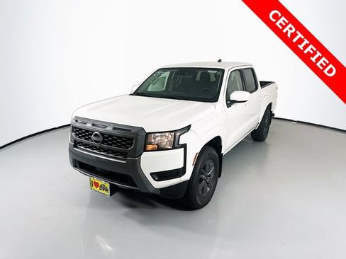 Used 2025 Nissan Frontier SV RWD image 5