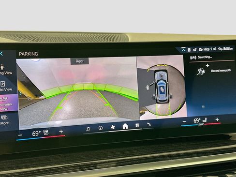 New 2026 BMW X5 xDrive40i w/ M Sport Package image 13