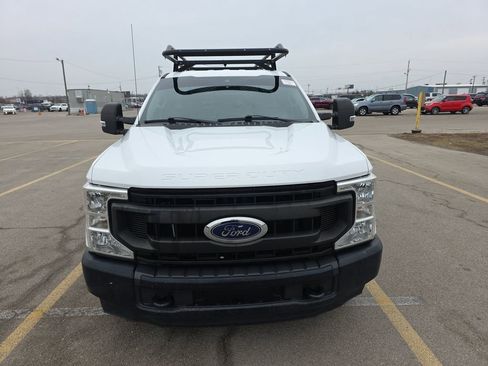 Used 2020 Ford F250 XL w/ Power Equipment Group image 2