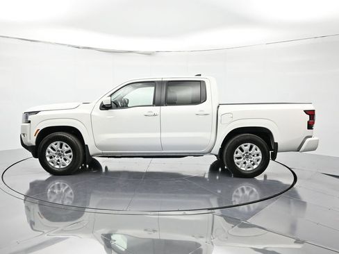 Used 2023 Nissan Frontier SV w/ SV Convenience Package image 8