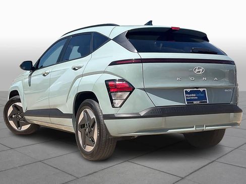 Certified 2024 Hyundai Kona SEL image 11