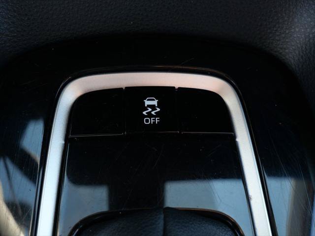 Certified 2024 Toyota Corolla LE FWD image 23