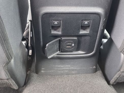 Used 2022 Ford Bronco 4-Door AWD/4WD image 16