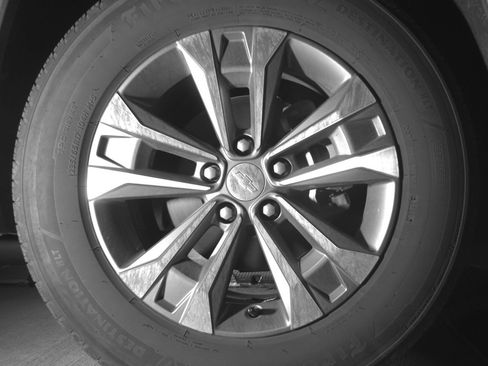 Used 2025 Chevrolet Equinox LT image 13