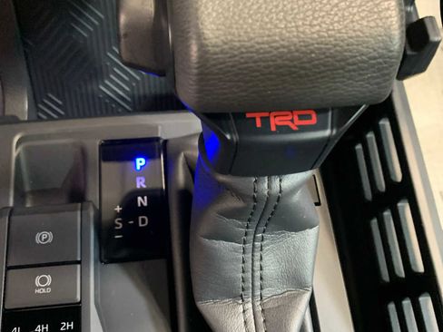 Used 2024 Toyota Tacoma TRD Sport image 7