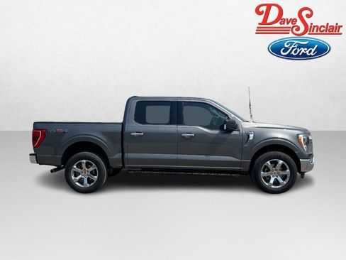 Used 2022 Ford F150 XLT w/ Equipment Group 302A High AWD/4WD image 5