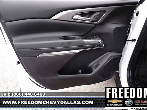 New 2026 Chevrolet Traverse LT w/ LPO, Floor Liner Package image 38