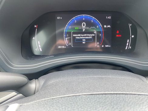 Used 2024 Toyota Grand Highlander XLE image 10