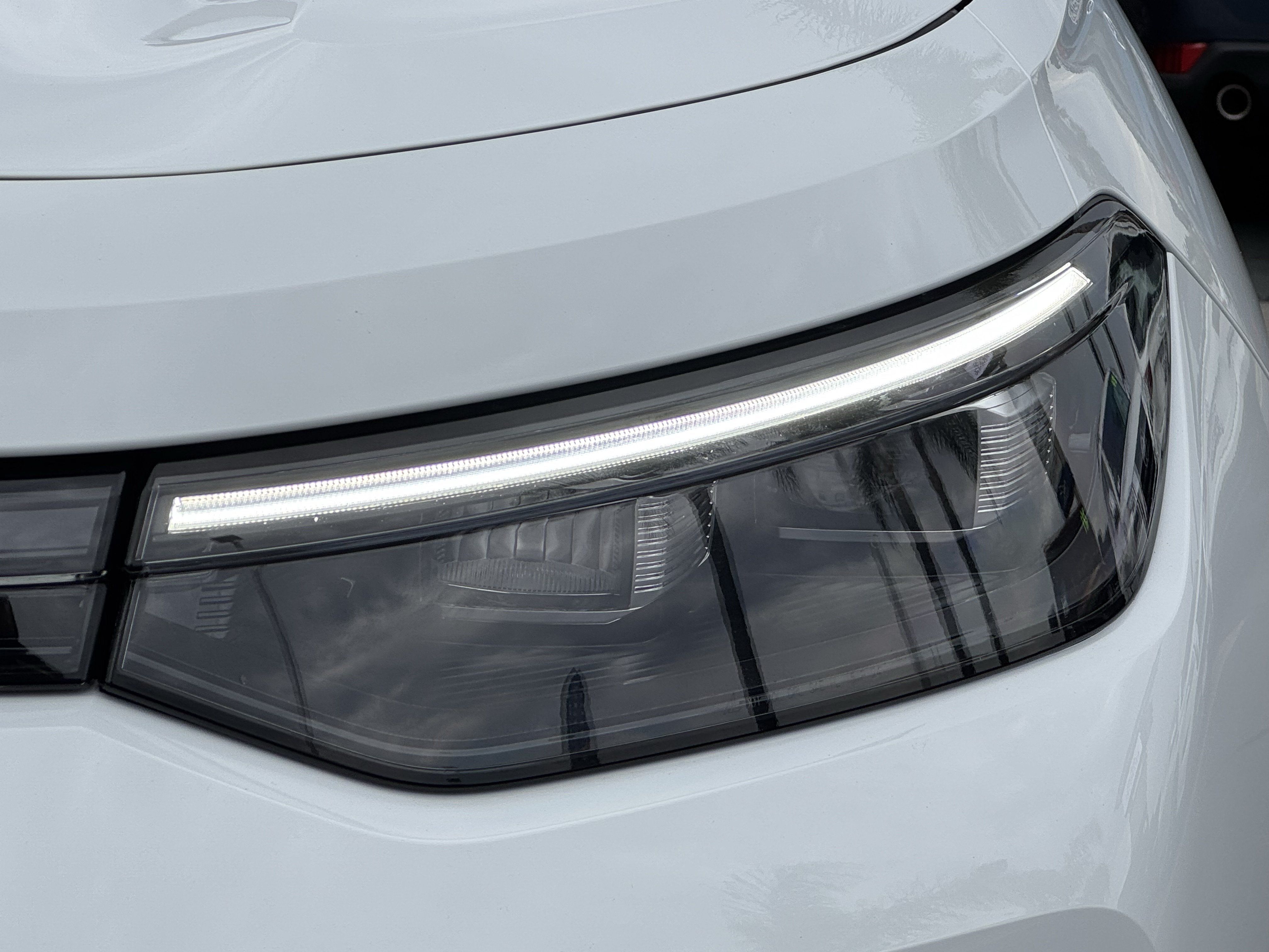 Certified 2025 Volkswagen Tiguan S AWD/4WD image 5
