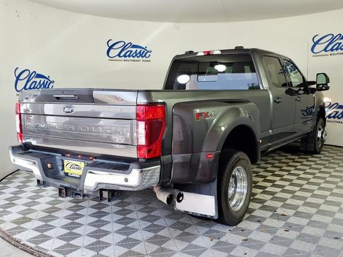 Used 2020 Ford F350 Lariat w/ Lariat Ultimate Package AWD/4WD image 7