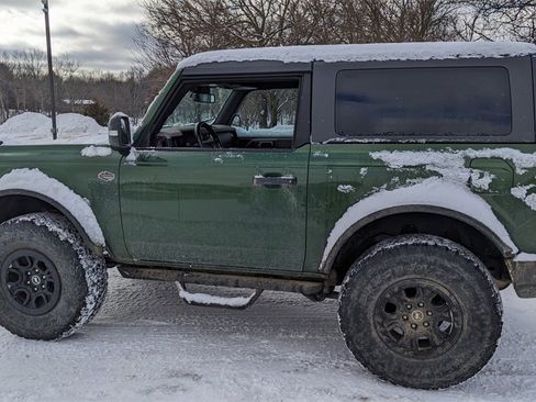 Used 2023 Ford Bronco Wildtrak image 6