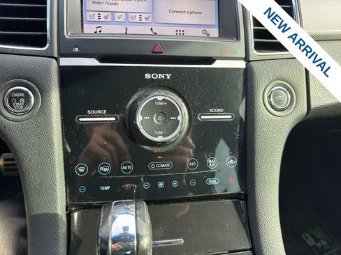 Used 2019 Ford Taurus SHO image 23