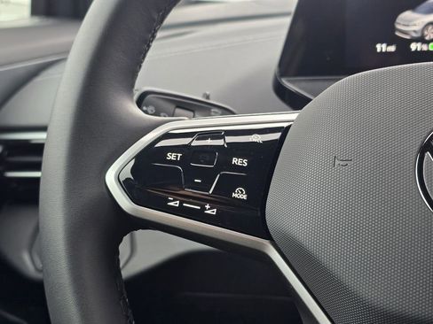 New 2026 Volkswagen ID.4 Pro image 31