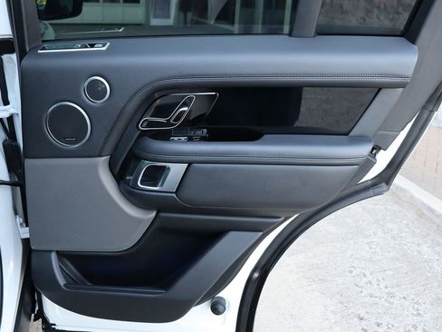Used 2020 Land Rover Range Rover HSE image 49