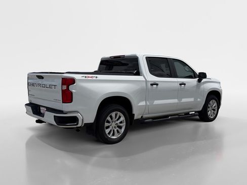Used 2021 Chevrolet Silverado 1500 Custom AWD/4WD image 5