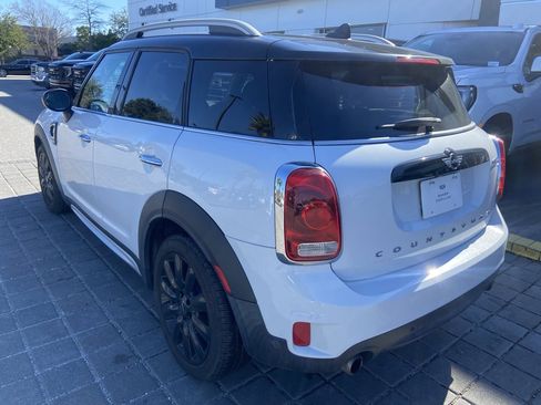 Used 2018 MINI Cooper Countryman S image 2