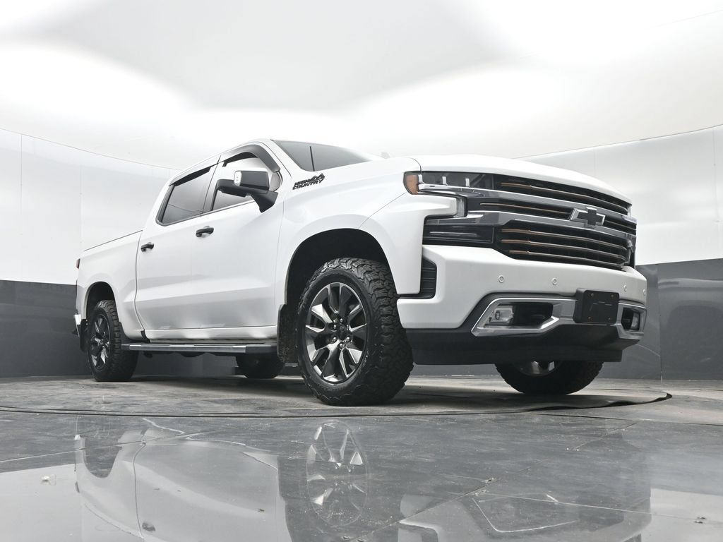 Used 2021 Chevrolet Silverado 1500 High Country w/ Safety Package II AWD/4WD image 33