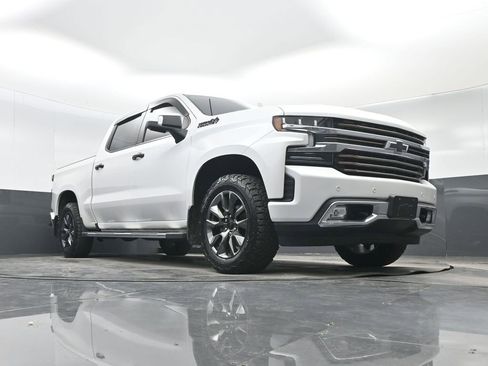 Used 2021 Chevrolet Silverado 1500 High Country w/ Safety Package II AWD/4WD image 33