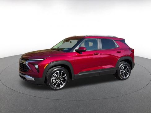 Used 2025 Chevrolet TrailBlazer LT image 8