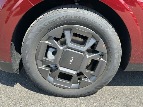 New 2026 Kia Carnival SX image 10