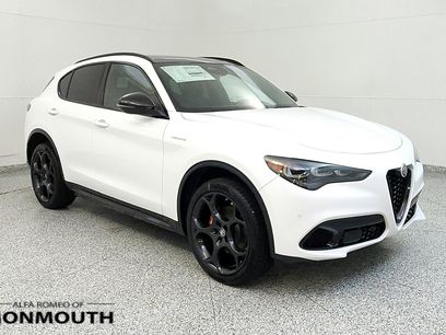 New 2025 Alfa Romeo Stelvio Sprint w/ Veloce Package